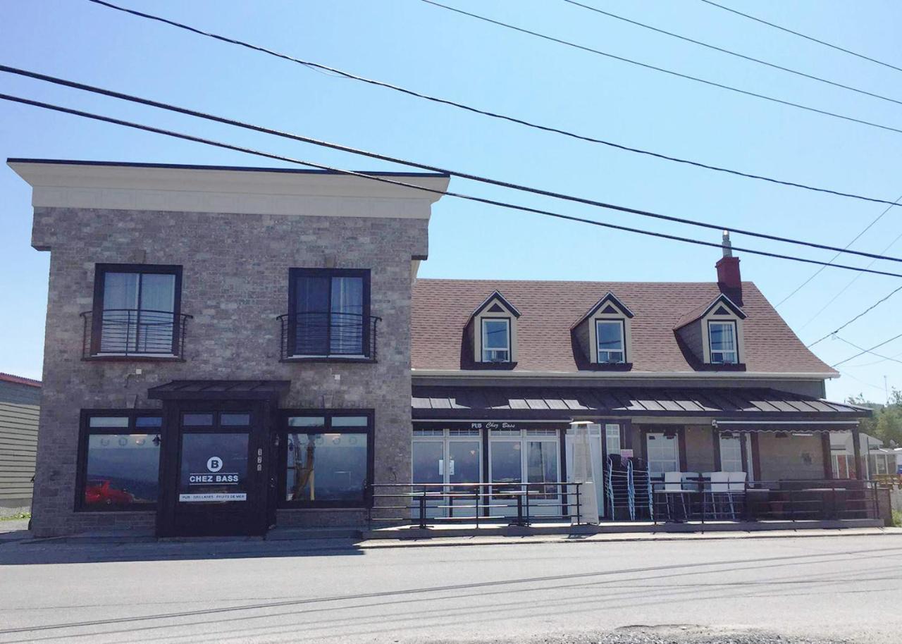 Le Littoral Bistro Gourmand Et Auberge Sainte Anne-des-Chênes Exterior foto